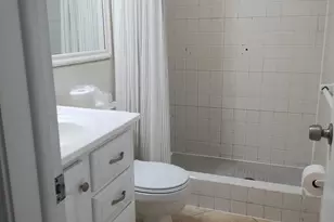 6810 NW 75th St, Tamarac, FL 33321 - Photo 13