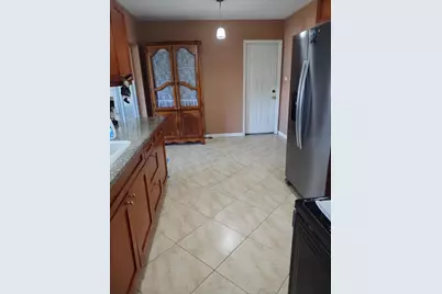 6810 NW 75th Street, Tamarac, FL 33321 - Photo 9