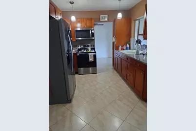 6810 NW 75th Street, Tamarac, FL 33321 - Photo 3