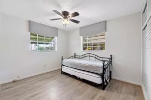 1101 NE 35th St, Pompano Beach, FL 33064 - Photo 23