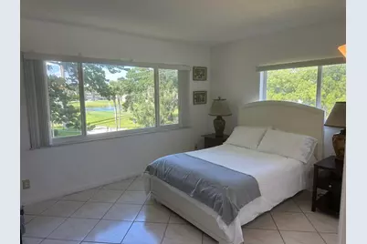 8960 S Hollybrook #301, Pembroke Pines, FL 33025 - Photo 7