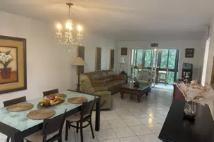 8960 S Hollybrook, Pembroke Pines, FL 33025 - Photo 5
