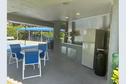 8960 S Hollybrook #301, Pembroke Pines, FL 33025 - Photo 13