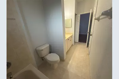 8320 Santa Monica Avenue #8320, Tamarac, FL 33321 - Photo 9