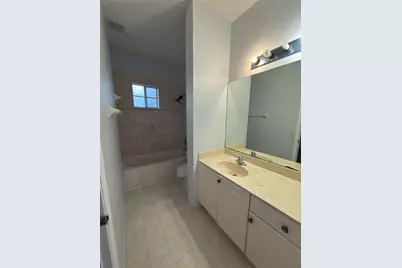 8320 Santa Monica Avenue #8320, Tamarac, FL 33321 - Photo 11