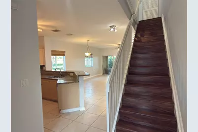 8320 Santa Monica Avenue #8320, Tamarac, FL 33321 - Photo 5