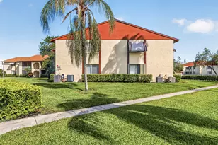 4999 Sable Pine Cir, West Palm Beach, FL 33417 - Photo 3
