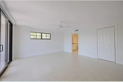801 Palm Trail #9, Delray Beach, FL 33483 - Photo 11