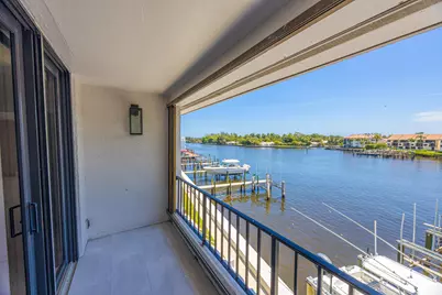 801 Palm Trail #9, Delray Beach, FL 33483 - Photo 1