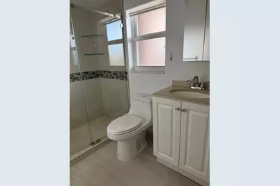 9660 Sunrise Lakes Boulevard #306, Sunrise, FL 33322 - Photo 11