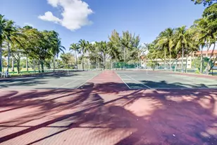9660 Sunrise Lakes Blvd, Sunrise, FL 33322 - Photo 23