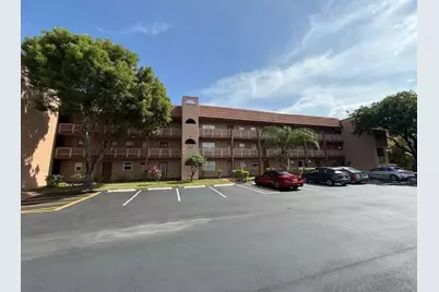 9660 Sunrise Lakes Boulevard #306, Sunrise, FL 33322 - Photo 15