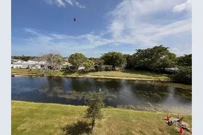9660 Sunrise Lakes Boulevard #306, Sunrise, FL 33322 - Photo 3
