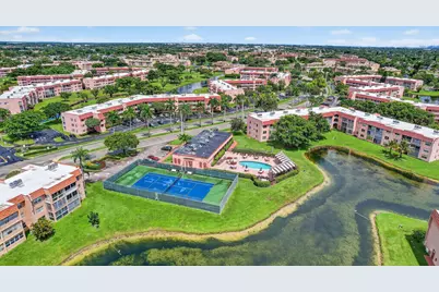 9660 Sunrise Lakes Boulevard #306, Sunrise, FL 33322 - Photo 19