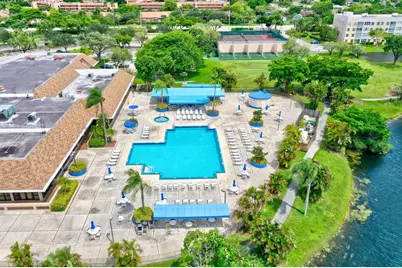 9660 Sunrise Lakes Boulevard #306, Sunrise, FL 33322 - Photo 35