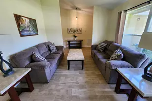 1750 Primrose Ln, Wellington, FL 33414 - Photo 5