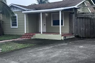 130 NE 4th Ave, Boynton Beach, FL 33435 - Photo 3