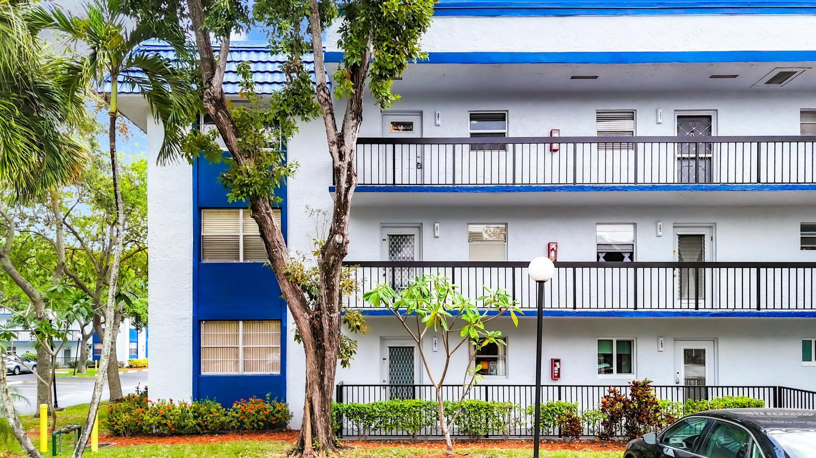 3090 Holiday Springs Blvd #310 - 3090 Holiday Springs Blvd #310, Margate, FL 33063 Luxury Property | Jose Angel Pina