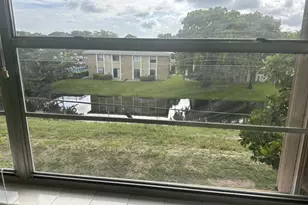 3090 Holiday Springs Blvd, Margate, FL 33063 - Photo 25