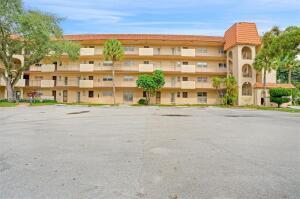 6200 S Falls Cir Dr #310 main architectural view