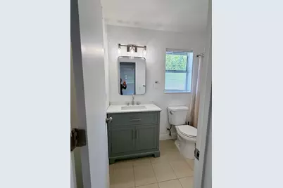 1990 SW 9th Street #1-2, Fort Lauderdale, FL 33312 - Photo 9