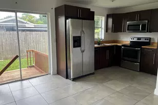 1990 SW 9th St, Fort Lauderdale, FL 33312 - Photo 15