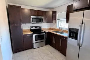 1990 SW 9th St, Fort Lauderdale, FL 33312 - Photo 13
