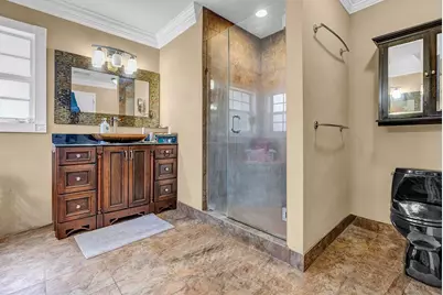 8020 NW 70th Avenue, Parkland, FL 33067 - Photo 17