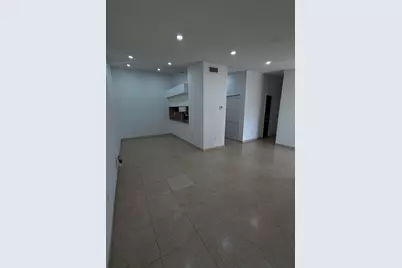 18290 Mediterranean Boulevard #506, Hialeah, FL 33015 - Photo 13