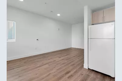 2130 NW 37th Street, Miami, FL 33142 - Photo 7