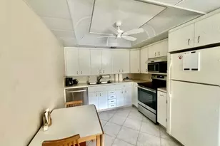 3018 Ainslie B, Boca Raton, FL 33434 - Photo 3