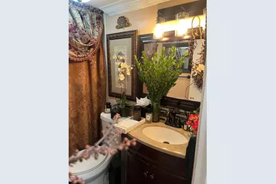 204 Lake Pointe Drive #107, Oakland Park, FL 33309 - Photo 17