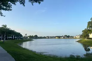 204 Lake Pointe Dr, Oakland Park, FL 33309 - Photo 31