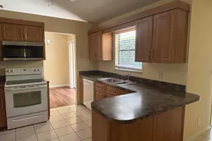 1563 40th St, West Palm Beach, FL 33407 - Photo 13