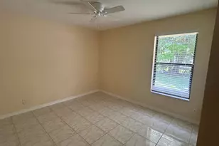 1563 40th St, West Palm Beach, FL 33407 - Photo 21