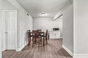 6900 SW 39th St, Davie, FL 33314 - Photo 7