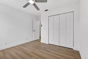 7823 Springfield Lake Dr, Lake Worth, FL 33467 - Photo 19