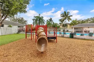9812 NW 9th Ct, Plantation, FL 33324 - Photo 29