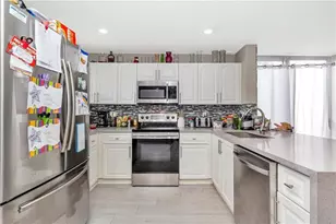 9812 NW 9th Ct, Plantation, FL 33324 - Photo 9