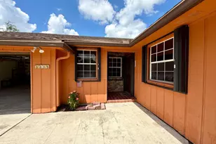 1235 Rowayton Cir, Wellington, FL 33414 - Photo 5