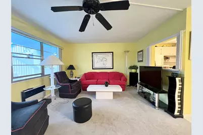112 Oakridge I #112, Deerfield Beach, FL 33442 - Photo 3