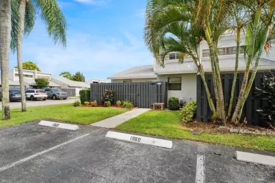1968 Monks Court, West Palm Beach, FL 33415 - Photo 3