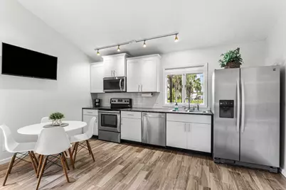 9743 169th Court N, Jupiter, FL 33478 - Photo 17