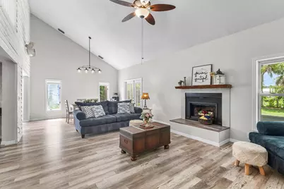 9743 169th Court N, Jupiter, FL 33478 - Photo 5