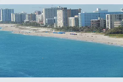 111 SE 7th Street, Pompano Beach, FL 33060 - Photo 11