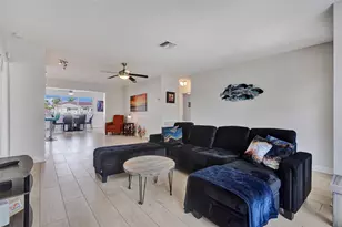 2265 SE 12th St, Pompano Beach, FL 33062 - Photo 9