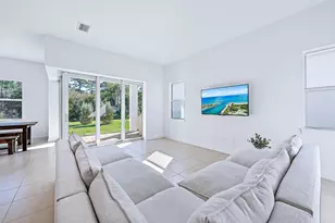 9775 SW Meridian Wy, Stuart, FL 34997 - Photo 5