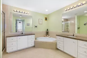 33 Harbour Isle Dr W, Fort Pierce, FL 34949 - Photo 19