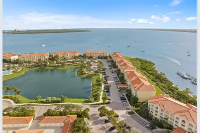33 Harbour Isle Drive W #201, Fort Pierce, FL 34949 - Photo 25