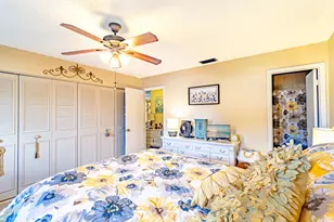 849 Salem Ln, Lake Worth, FL 33467 - Photo 17